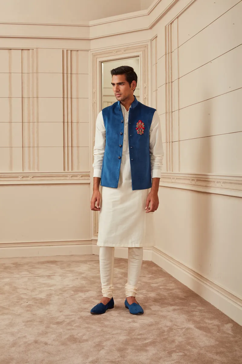 Blue Velvet Kurta Bundi Set