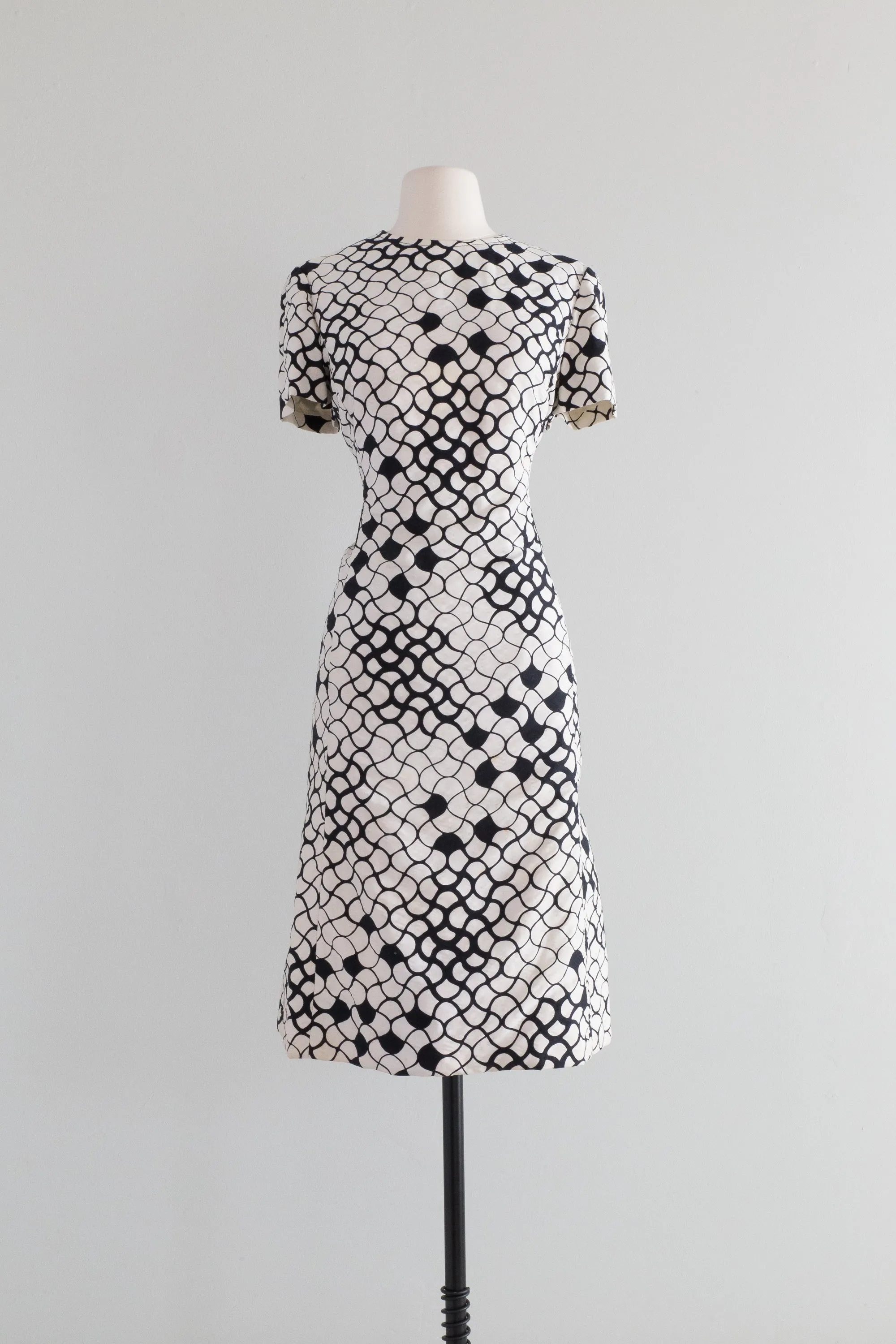 Chic 1960's Black & White Cotton Mod Dress Set By Abe Schrader / ML