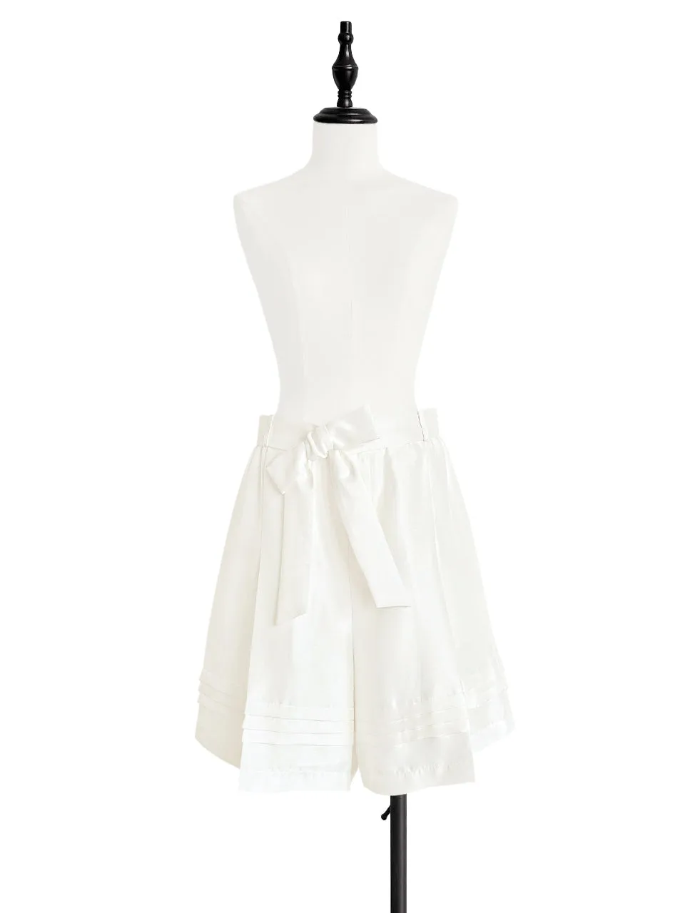 Creamy White Removable Bow Belt Tiered A-line Silky Skort