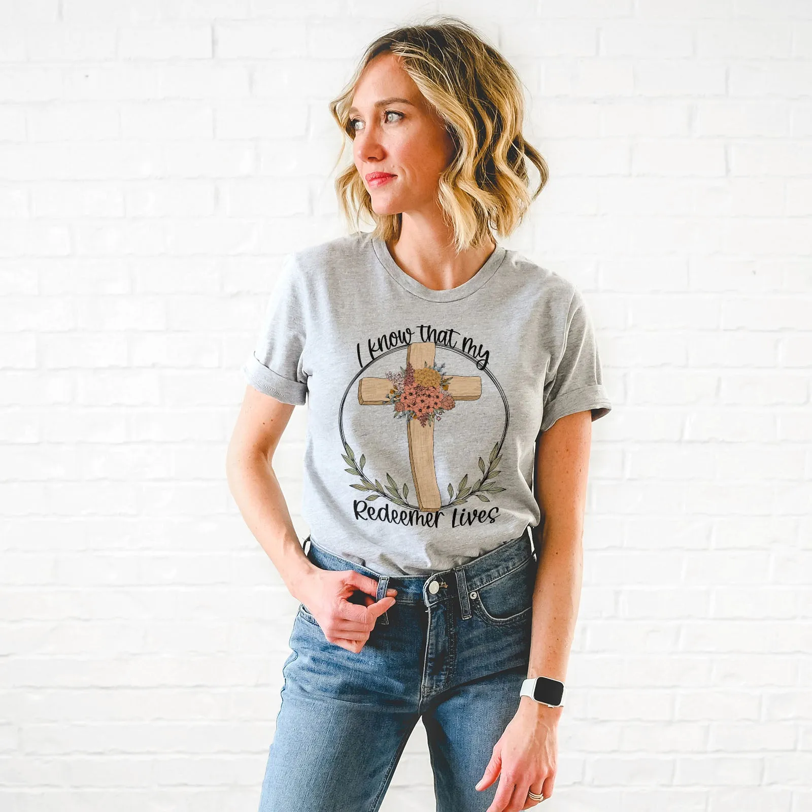 I Know That My Redeemer Lives Easter Cross Floral Tee