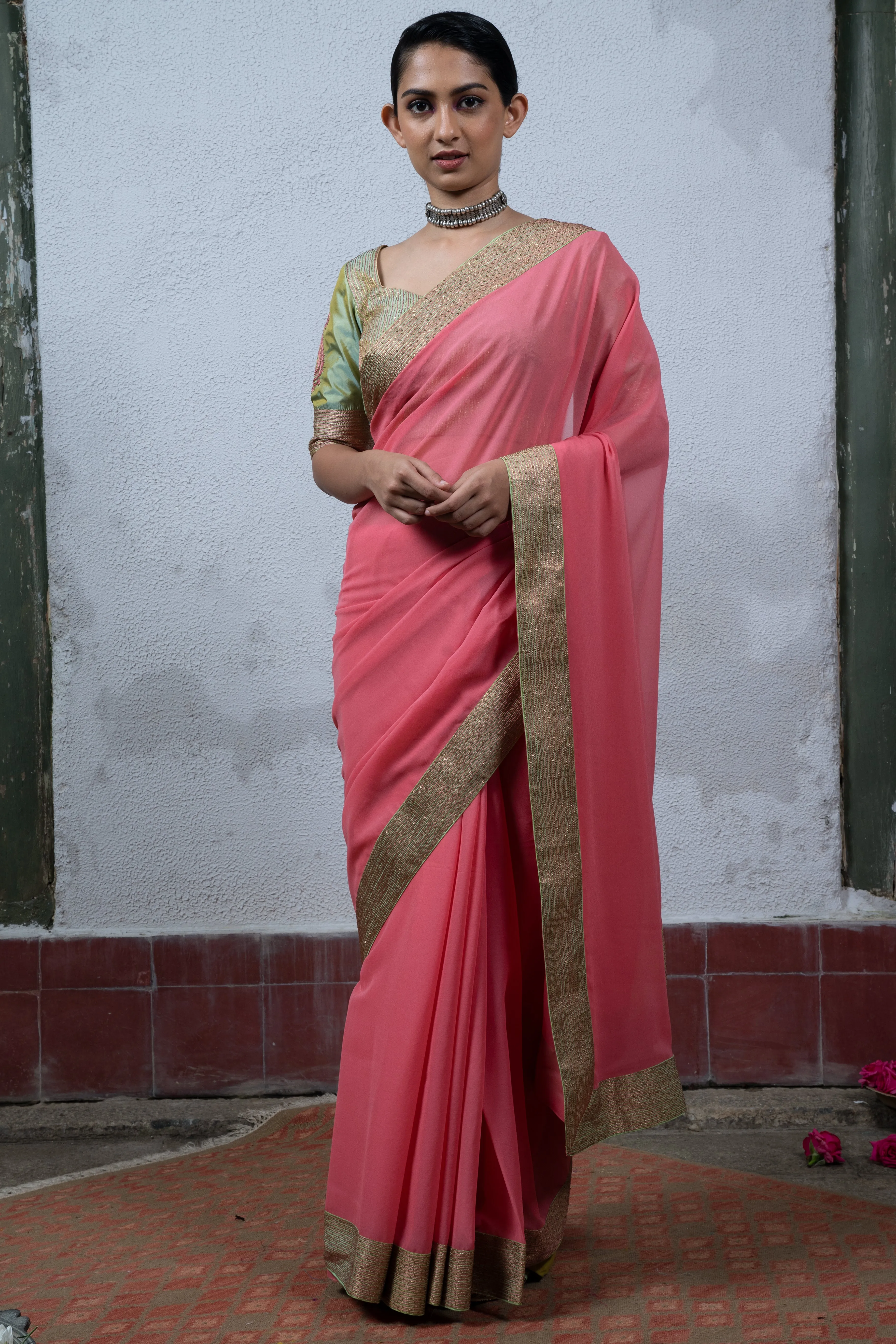 Jaji: Pink Saree